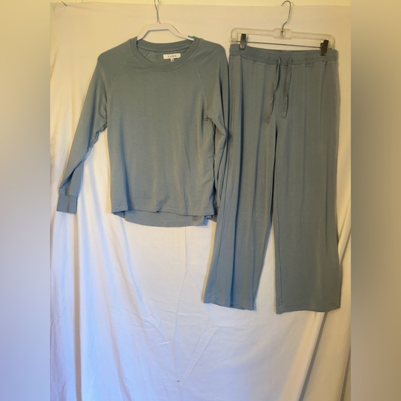 Lake Women's Cozy Pajama Set in Light Blue - Picture 4 of 5